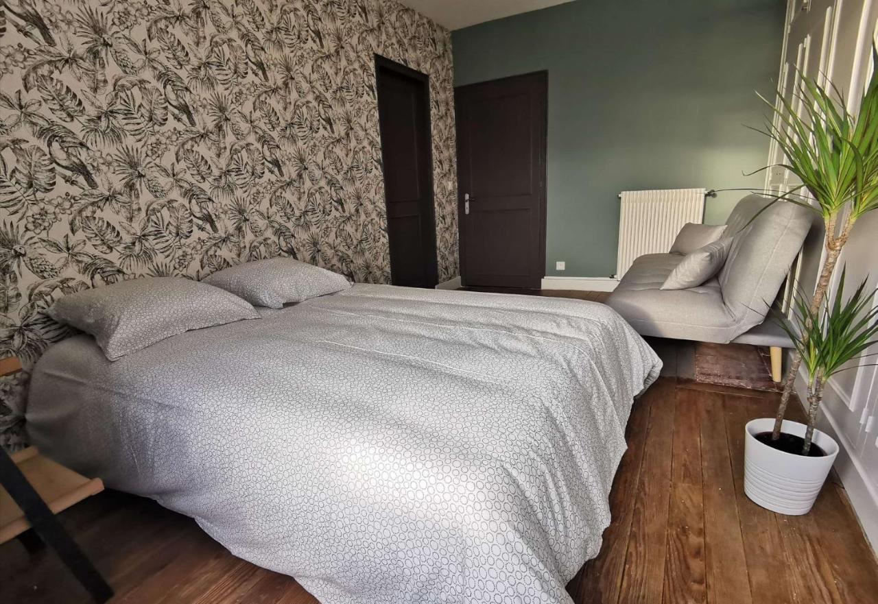 Domaine De La Ferme De Jean Grogne Hotel ฟงต์เนย์-เตรซิญี ภายนอก รูปภาพ